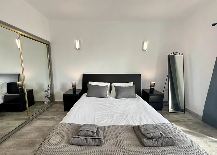 10 By Homing Albufeira